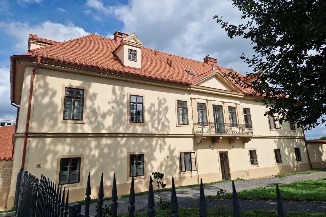 Klášter bosých karmelitek Drasty - realizace špaletových oken